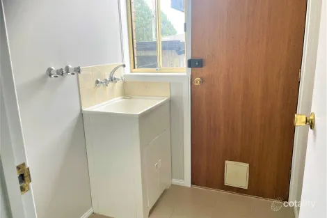 Property photo of 1/23 Bay Road Midway Point TAS 7171