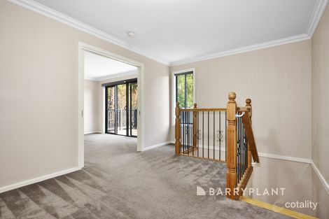 Property photo of 5 Mirnong Court Croydon North VIC 3136
