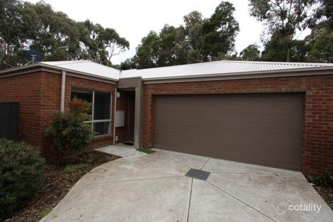 Property photo of 2/9 Creek View Close Mount Clear VIC 3350