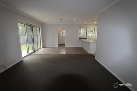 Property photo of 2/9 Creek View Close Mount Clear VIC 3350