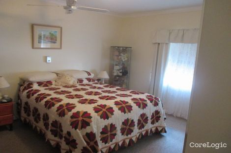 Property photo of 16 Hakea Place Katanning WA 6317