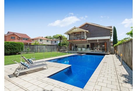 Property photo of 27 Noble Street Rodd Point NSW 2046