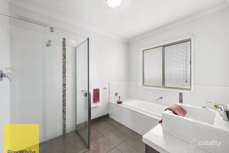 Property photo of 17 Singleton Way Point Cook VIC 3030