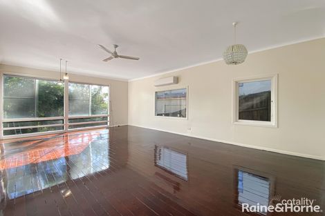 Property photo of 55 Hillside Terrace St Lucia QLD 4067