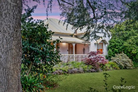 Property photo of 17 Curzon Street Mount Lofty QLD 4350