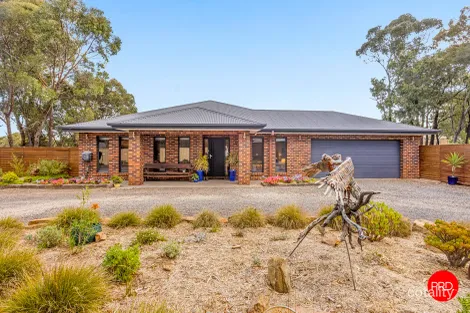103 Pioneer Dr, Maiden Gully, VIC 3551