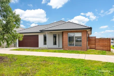 119 Farm Rd, Werribee, VIC 3030
