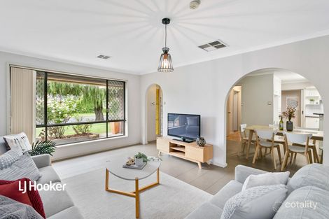 Property photo of 4 Niemeyer Crescent St Agnes SA 5097