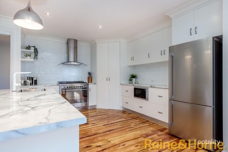 Property photo of 10 Cypress Point Drive Dubbo NSW 2830