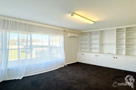 Property photo of 10 William Morris Avenue Narrabri NSW 2390