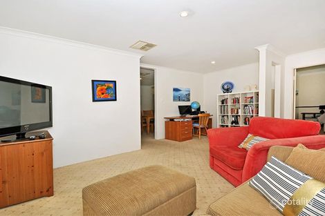 Property photo of 55 Sunray Circle Ellenbrook WA 6069