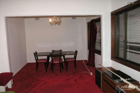 Property photo of 5 Noble Parade Lake Heights NSW 2502