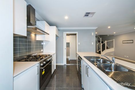 Property photo of 132 Lakeview Drive Cranebrook NSW 2749