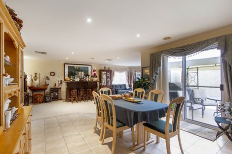 Property photo of 23 Erinka Crescent Patterson Lakes VIC 3197