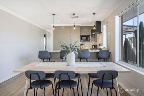 16 Redwood Ave, Karnup, WA 6176