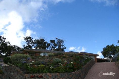 Property photo of 19 Outlook Close Mount Hutton NSW 2290