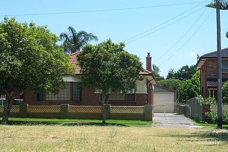 261 Parkway Ave, Hamilton East, NSW 2303