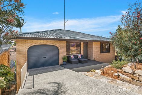 19 Parmenter Ave, Corrimal, NSW 2518