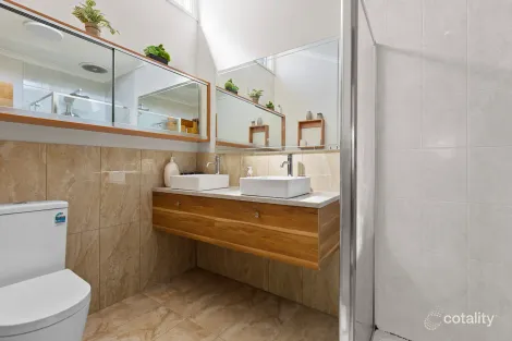 Property photo of 22 Eldo Street Keysborough VIC 3173