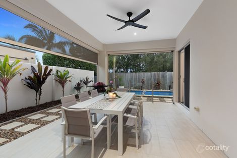 Property photo of 9130 Peter Senior Drive Hope Island QLD 4212