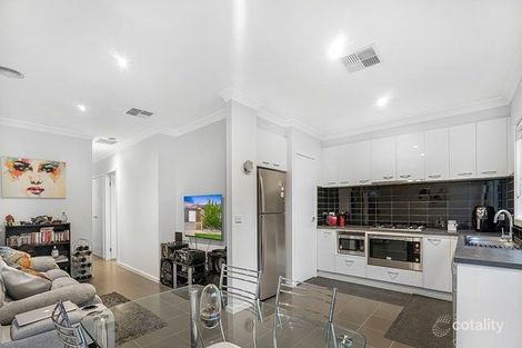 Property photo of 38 Perennial Drive Truganina VIC 3029