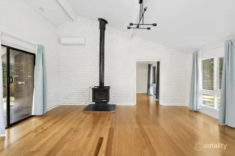 Property photo of 3 Miranda Place Frankston VIC 3199