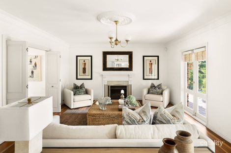 Property photo of 6 Charlton Avenue Turramurra NSW 2074
