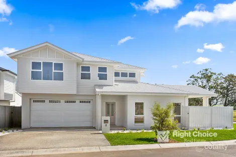 Property photo of 5 Hereford Chase Tullimbar NSW 2527