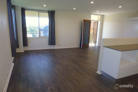 Property photo of 4/18 Hillview Crescent The Hill NSW 2300