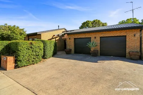 Property photo of 19 Mintern Crescent Horsham VIC 3400