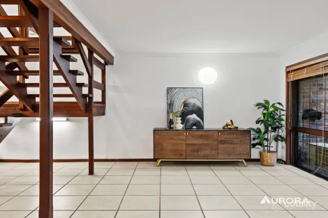 Property photo of 1/38 Barrett Street Robertson QLD 4109