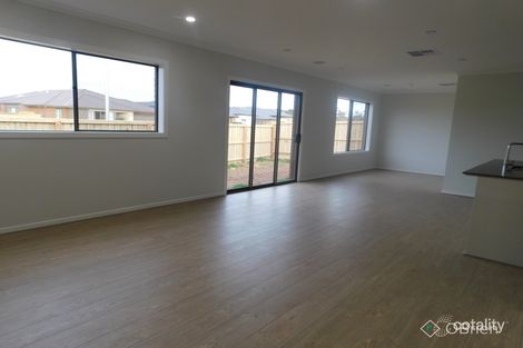 Property photo of 55 Perry Road Werribee VIC 3030