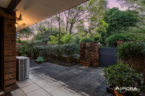 Property photo of 1/38 Barrett Street Robertson QLD 4109