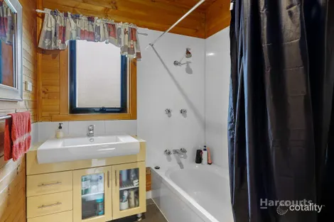Property photo of 521 Ridgley Highway Mooreville TAS 7321