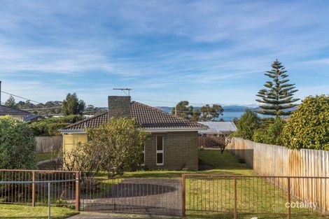 32 Crystal Downs Dr, Blackmans Bay, TAS 7052