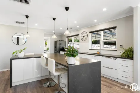 Property photo of 1 Robbie Drive Reynella East SA 5161