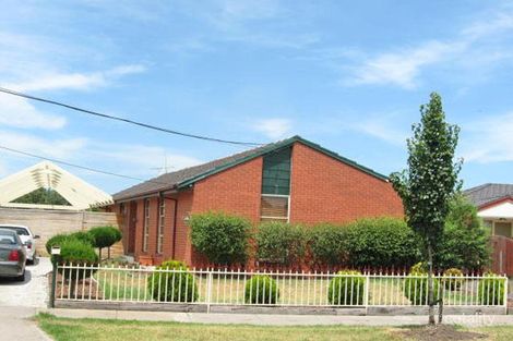 17 Mccoubrie Ave, Sunshine West, VIC 3020