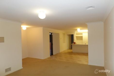 Property photo of 2/26 Halland Way Westminster WA 6061