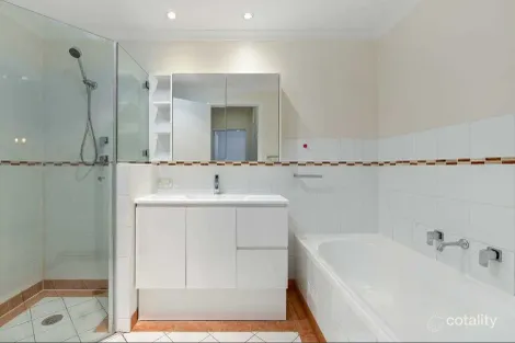 Property photo of 9/5 Williams Parade Dulwich Hill NSW 2203