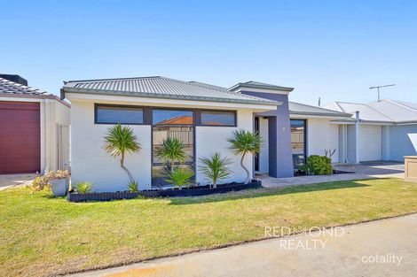 Property photo of 2/15 Crosthwait Circle Tapping WA 6065