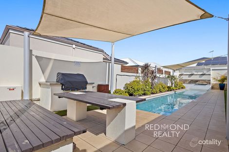 Property photo of 2/15 Crosthwait Circle Tapping WA 6065