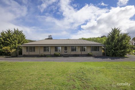 8 Manning Bvd, Darley, VIC 3340