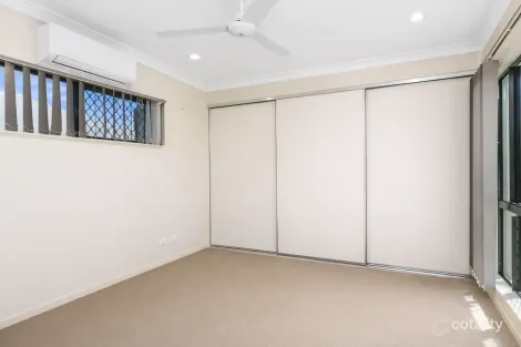 Property photo of 3 Chandos Brace Smithfield QLD 4878