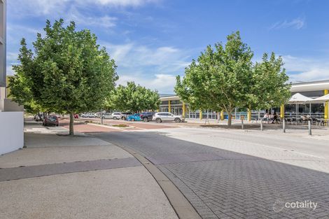 Property photo of 194 Boardwalk Boulevard Halls Head WA 6210