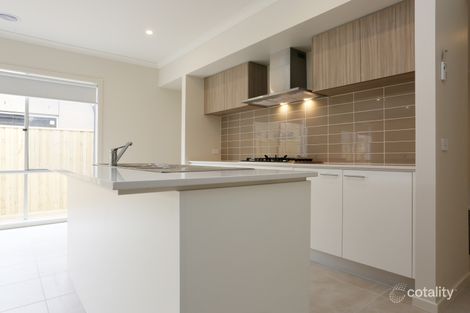 Property photo of 8 Alpina Avenue Mount Duneed VIC 3217