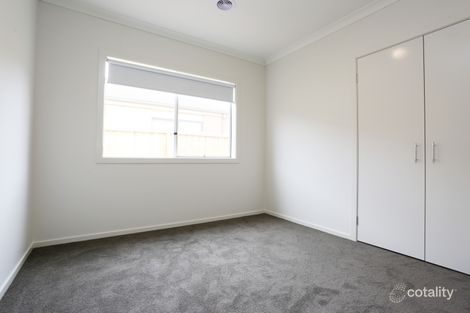Property photo of 8 Alpina Avenue Mount Duneed VIC 3217