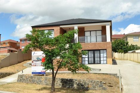 28 Stillwell Cres, Roxburgh Park, VIC 3064