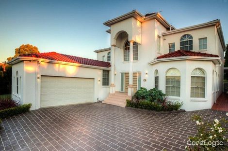 Property photo of 2 Moree Place Bossley Park NSW 2176