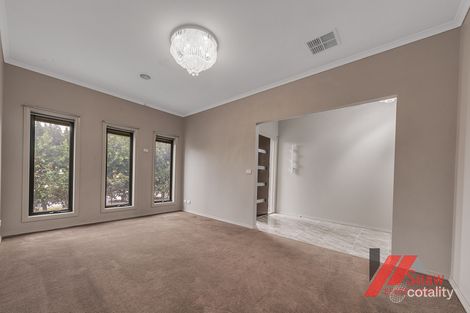 Property photo of 21 Kimba Circuit Truganina VIC 3029