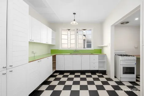 Property photo of 13 Deighton Road Dutton Park QLD 4102